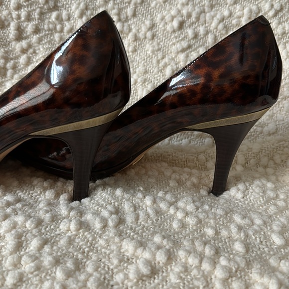 Cole Haan size 11 B brown leopard patent. Worn once. Nike Air technology - Picture 3 of 6